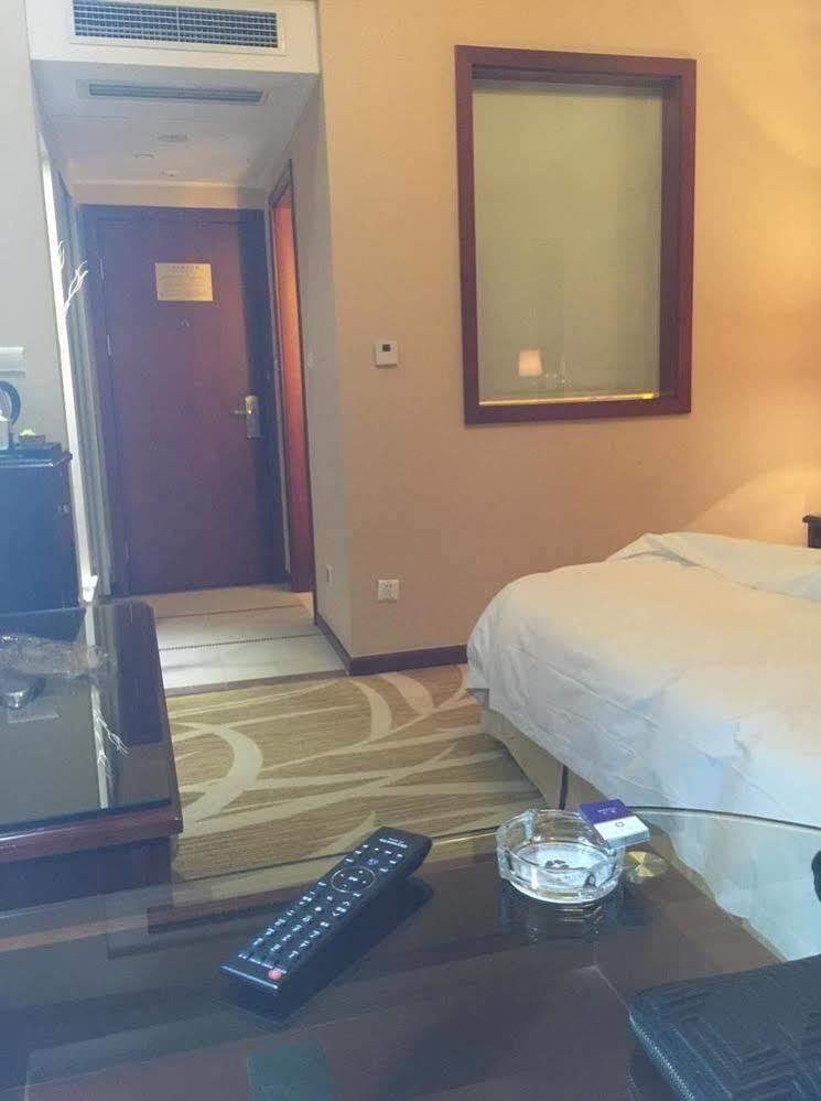 Picturesque Hotel Wuxi  Extérieur photo